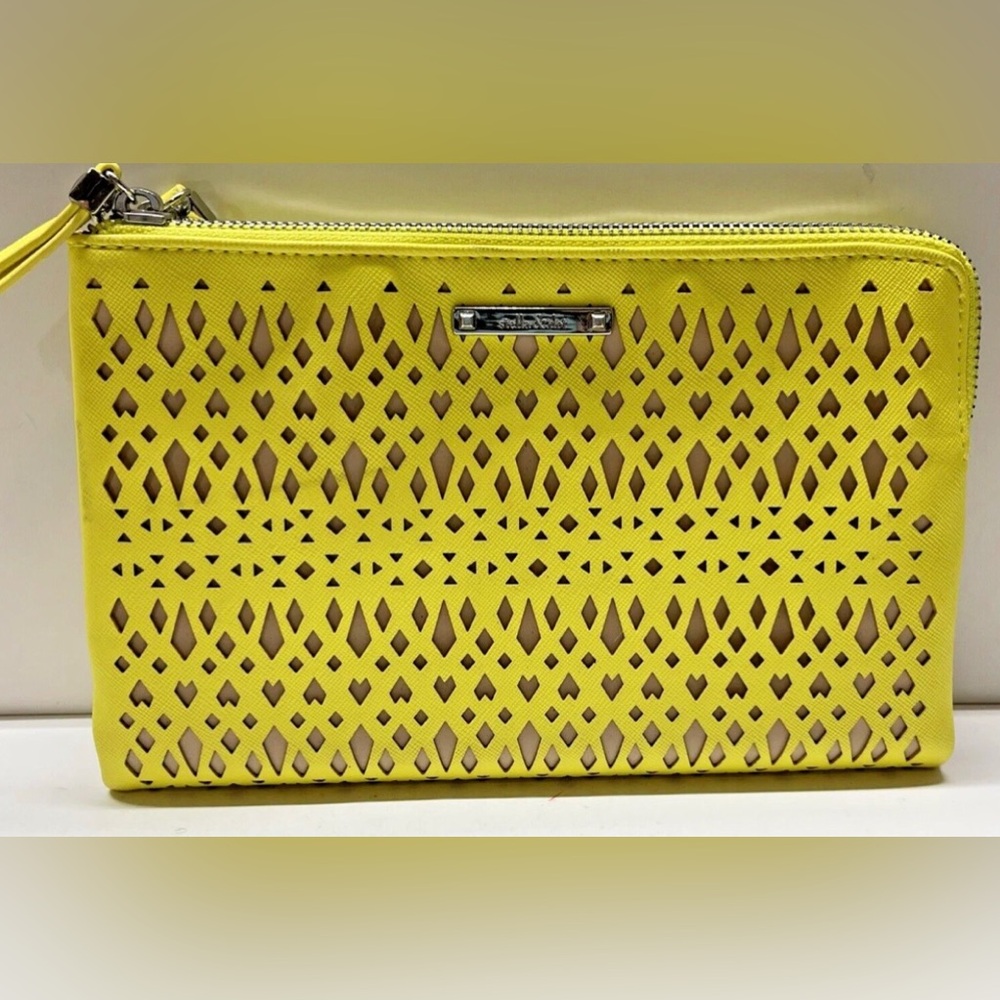 STELLA & DOT Sunny Yellow Perforated Double Clutch Wallet with mirror. NWOT,NEW